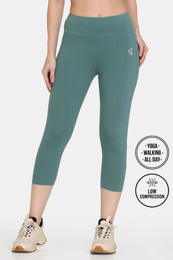 Buy Zelocity All Day 3/4Th Yoga Leggings - Sagebrush Green
